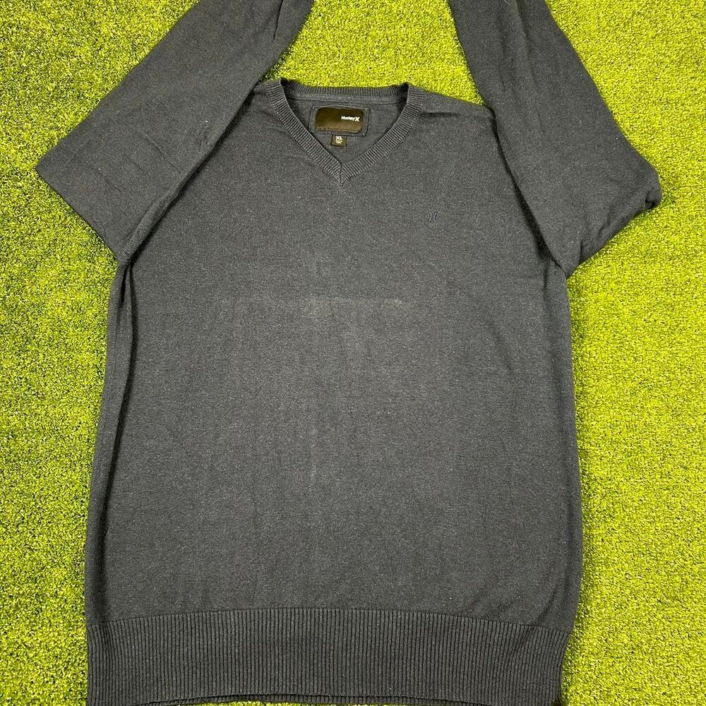 Hurley Men's Navy and Blue Jumper